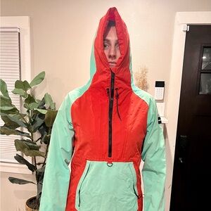 Armada Pullover Ski Shell - Women Medium - Zips for Ventilation - Armada / Evo